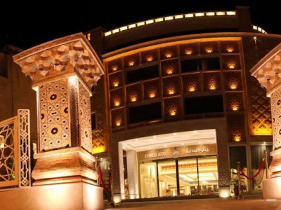 هتل زندیه شیراز