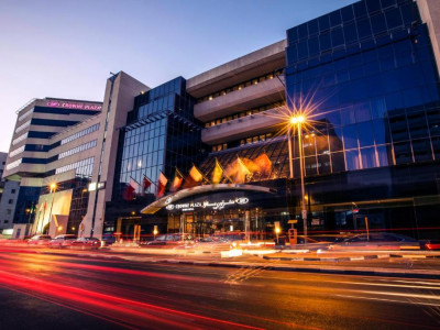 هتل Crowne Plaza Dubai Sheikh Zayed Dubai